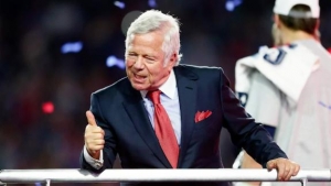 Patriots owner Robert Kraft could be charged as early as today in sex solicitation case