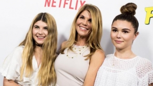 William H. Macy and Lori Loughlin’s comments about daughters resurface