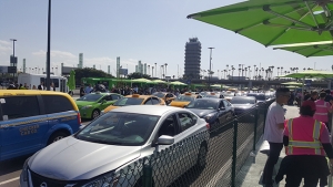 There’s confusion at Los Angeles International Airport where a new system for taxis and rideshare drivers premiered on Tuesday.