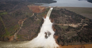 Hundreds of thousands of people in California are downriver of a dam that ‘could fail’