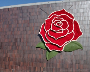 The floats are being decorated as Pasadena gears up for its biggest day of the year.