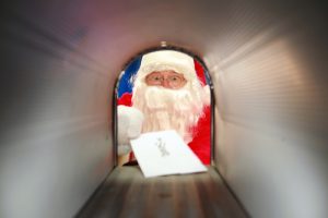 USPS Holiday Shipping Deadlines Start This Week